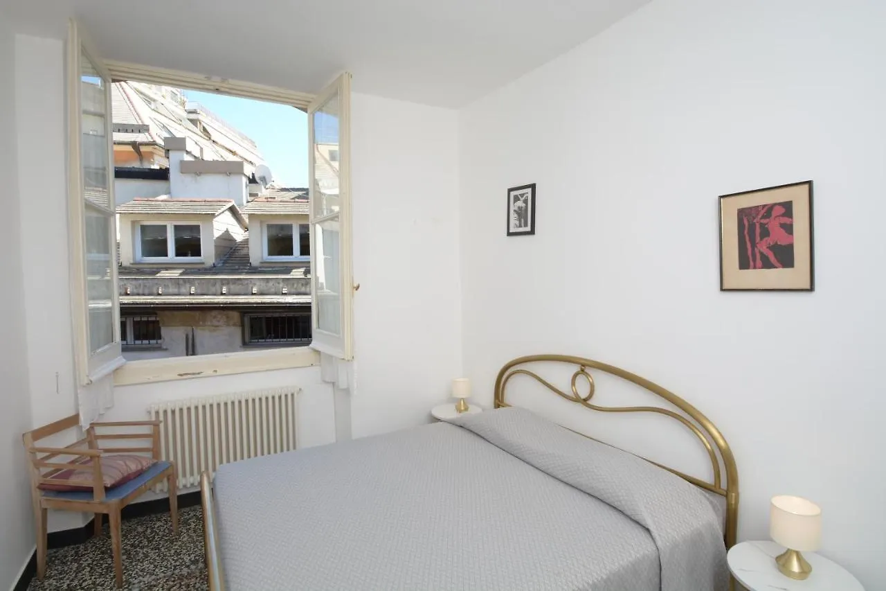 Pinelli Apartment Janov Itálie